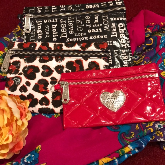 Brighton Handbags - 🛍👜NWOT Brighton Cosmetics Set